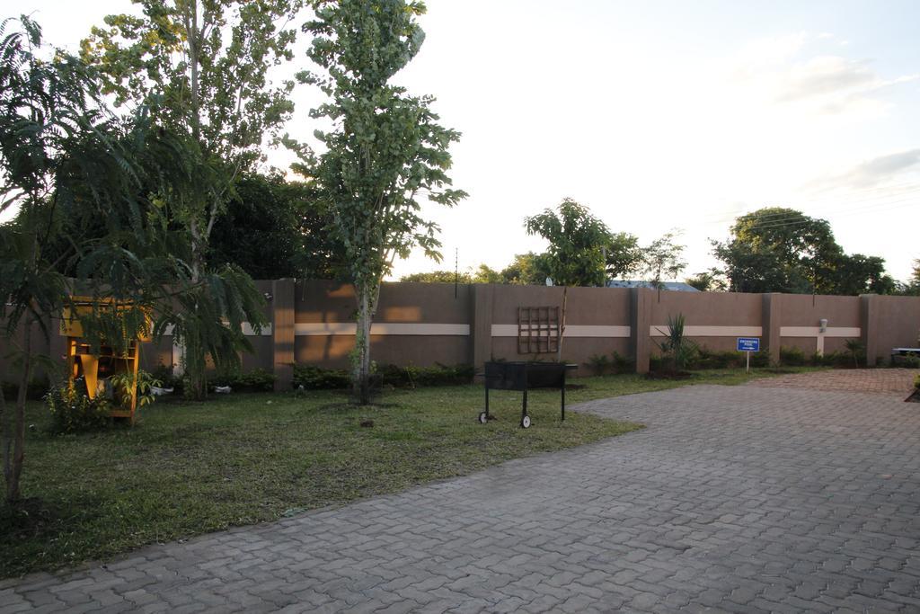 Asante Apartments Ливингстон Экстерьер фото